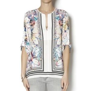 BCBGMaxAzria Haida Long Sleeve Floral Print Tunic Style Top